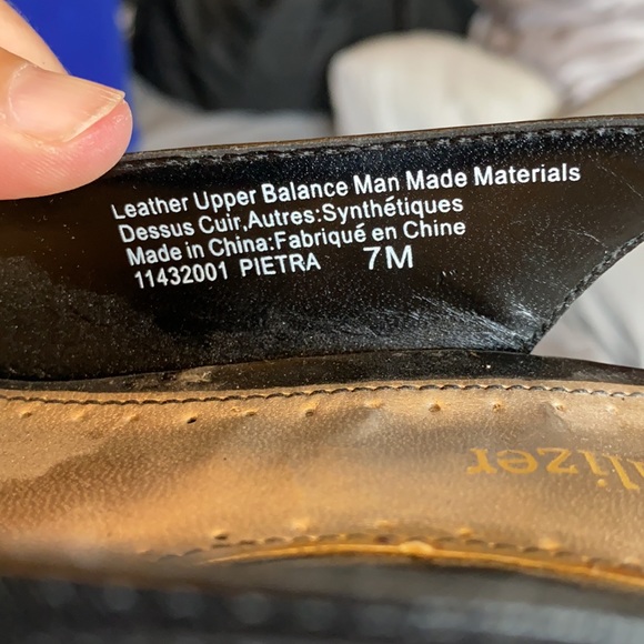 Black Slingback heels peeptoe - Picture 3 of 6